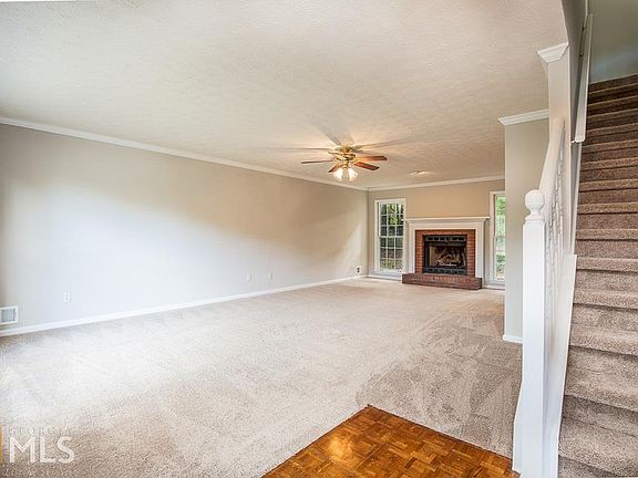 5th image of 1540 Ashwood Way