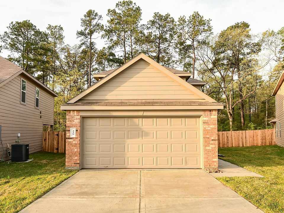 1st image of 429 N Meadows Dr