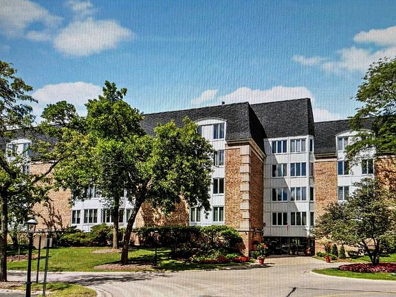 2nd image of 150 Lake Blvd APT 120