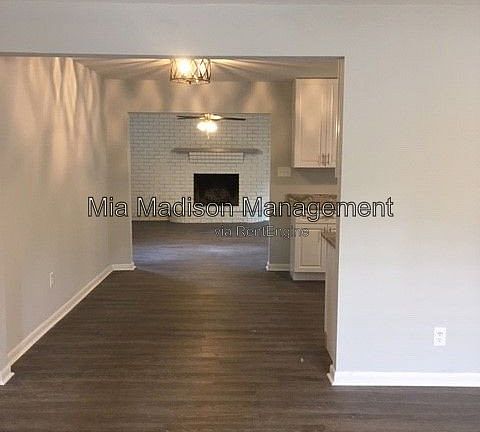 3rd image of 1771 Kings Way
