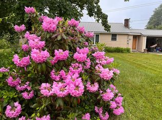 21 Crescent St, Plymouth, NH 03264