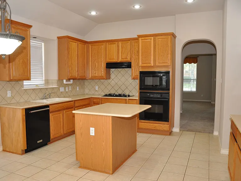 16616 Dalmahoy Dr — Photo 5