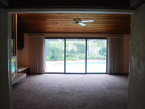 3rd image of 9648 Halyard Dr