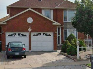 292 Bristol Rd W, Mississauga, ON L5R 2G9