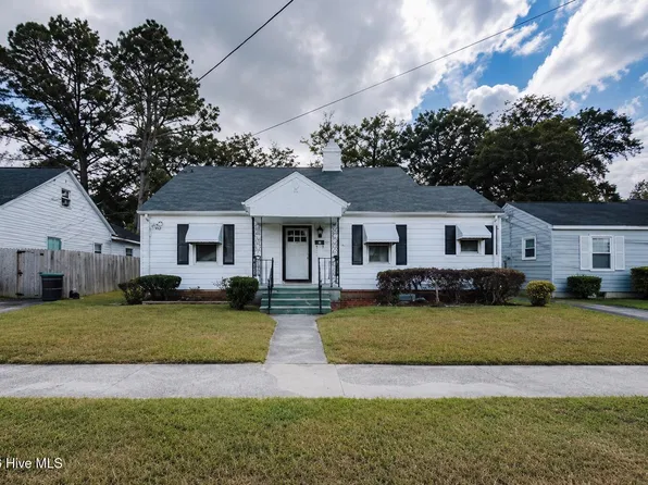 1105 Colonial Avenue, Greenville, NC 27834