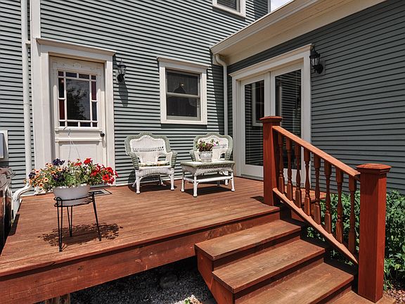 4th image of 404 W Montgomery St