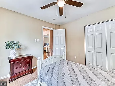110 Hilltop Ct — Photo 14