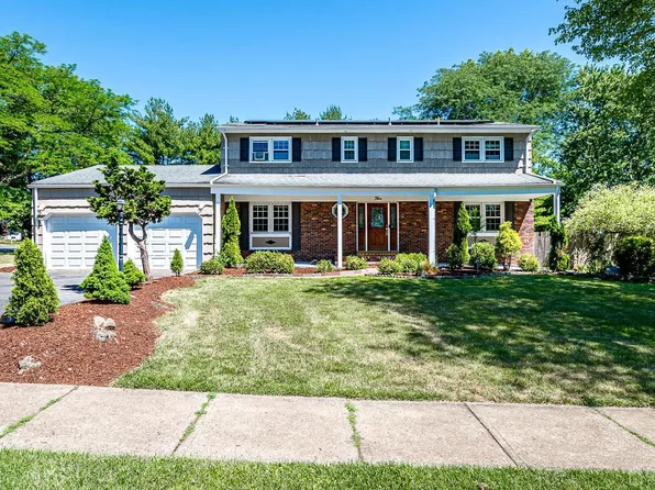 5 Hazel Ave, Edison, NJ 08820