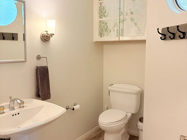 6483 Zuma View Pl #105 — Photo 15