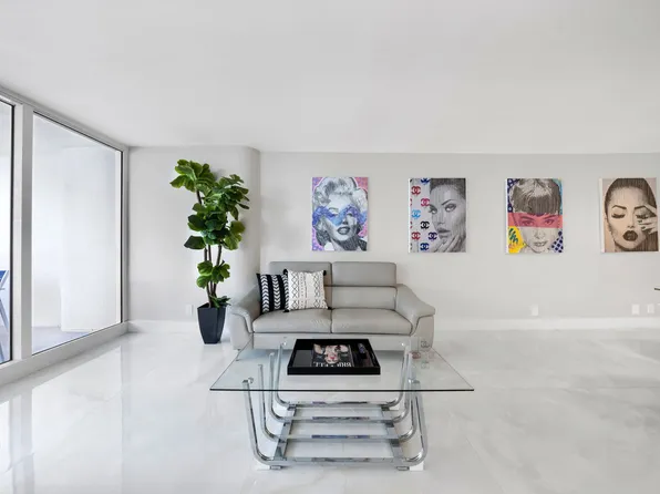 1717 N Bayshore Dr, Miami, FL