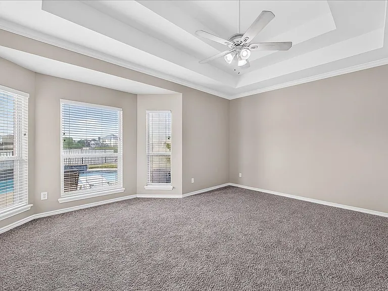 7414 Lake Micala Dr — Photo 29