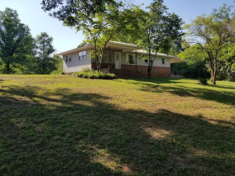 1571 Warrior Rd — Photo 2