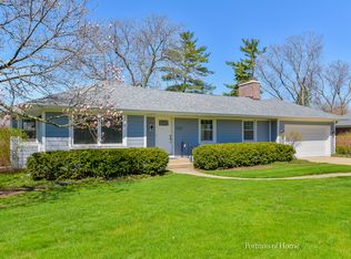 226 Woodstock Ave, Glen Ellyn, IL 60137