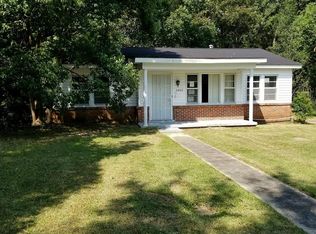 2402 Pauline Dr, Mobile, AL 36605