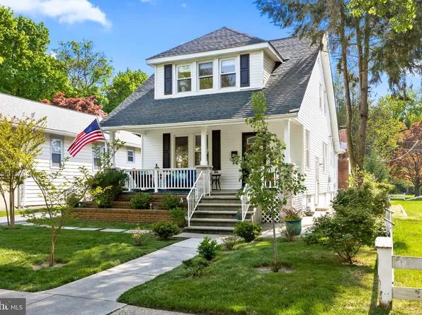 20 S Haviland Ave, Audubon, NJ 08106
