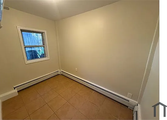 316 Mount Prospect Ave #1 — Photo 4