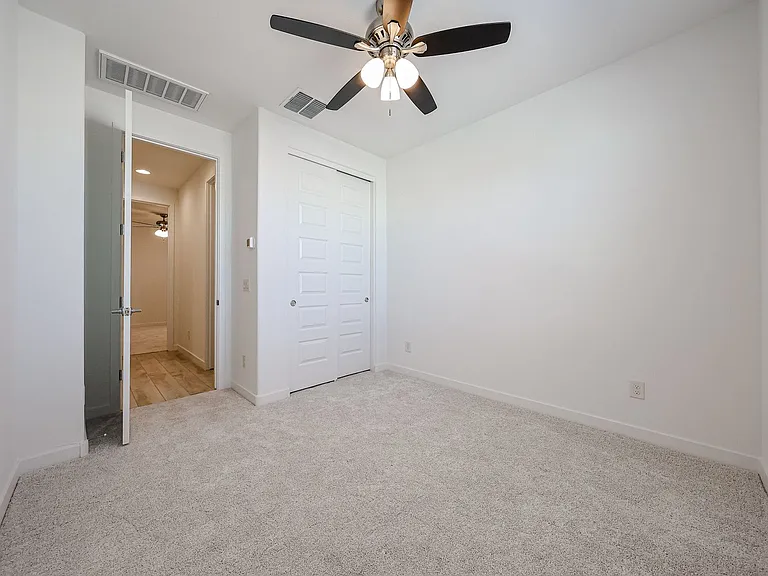 15771 W Superior Ave — Photo 12