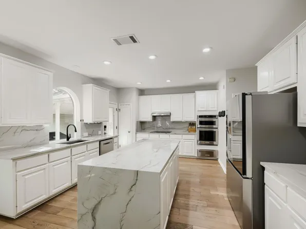 6426 Ira Ingram Dr, Austin, TX 78749