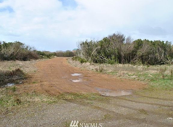 5th image of 4 TR 2 Fairwood Drive