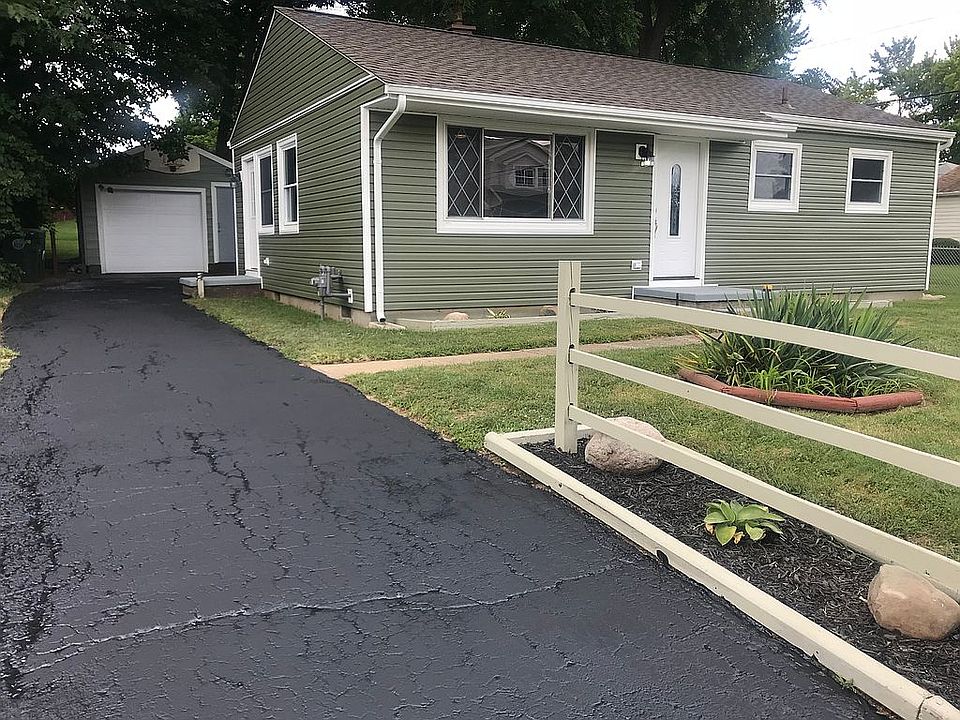 1st image of 5279 Woodbine Ave