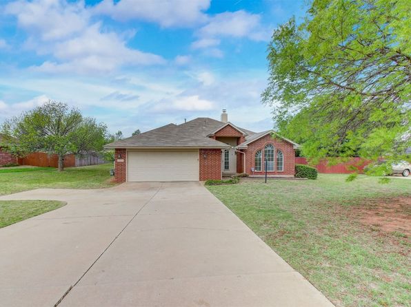 3409 S Bryant Ave, Moore, OK 73160