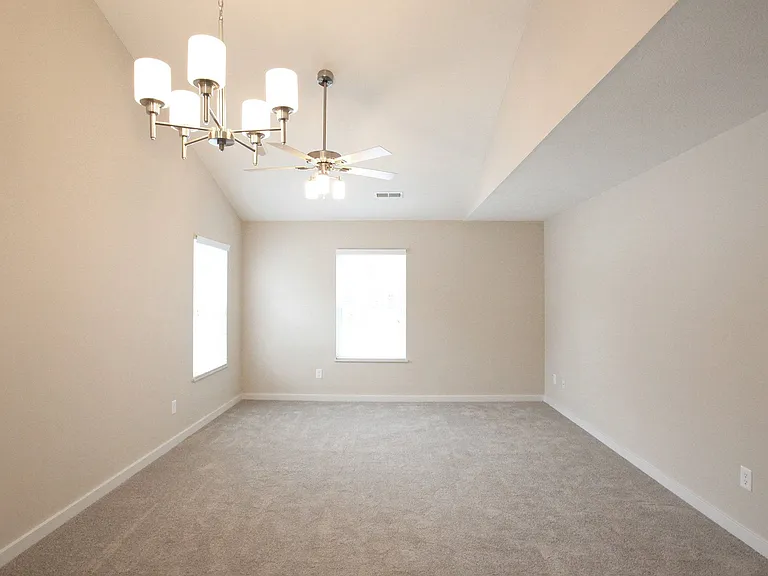 Stonebrooke Village Apartments — Photo 7