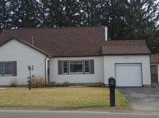 92 Pitney St, Sayre, PA 18840