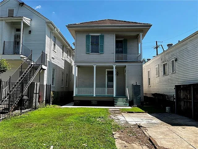 4435 Loyola Ave — Photo 38