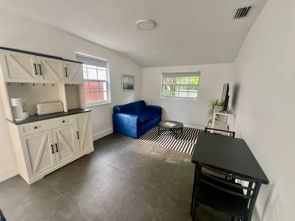 3685 SW 1st Ave, Miami, FL