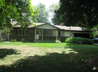 1474 Sierra Ave NW, Grand Rapids, MI 49534