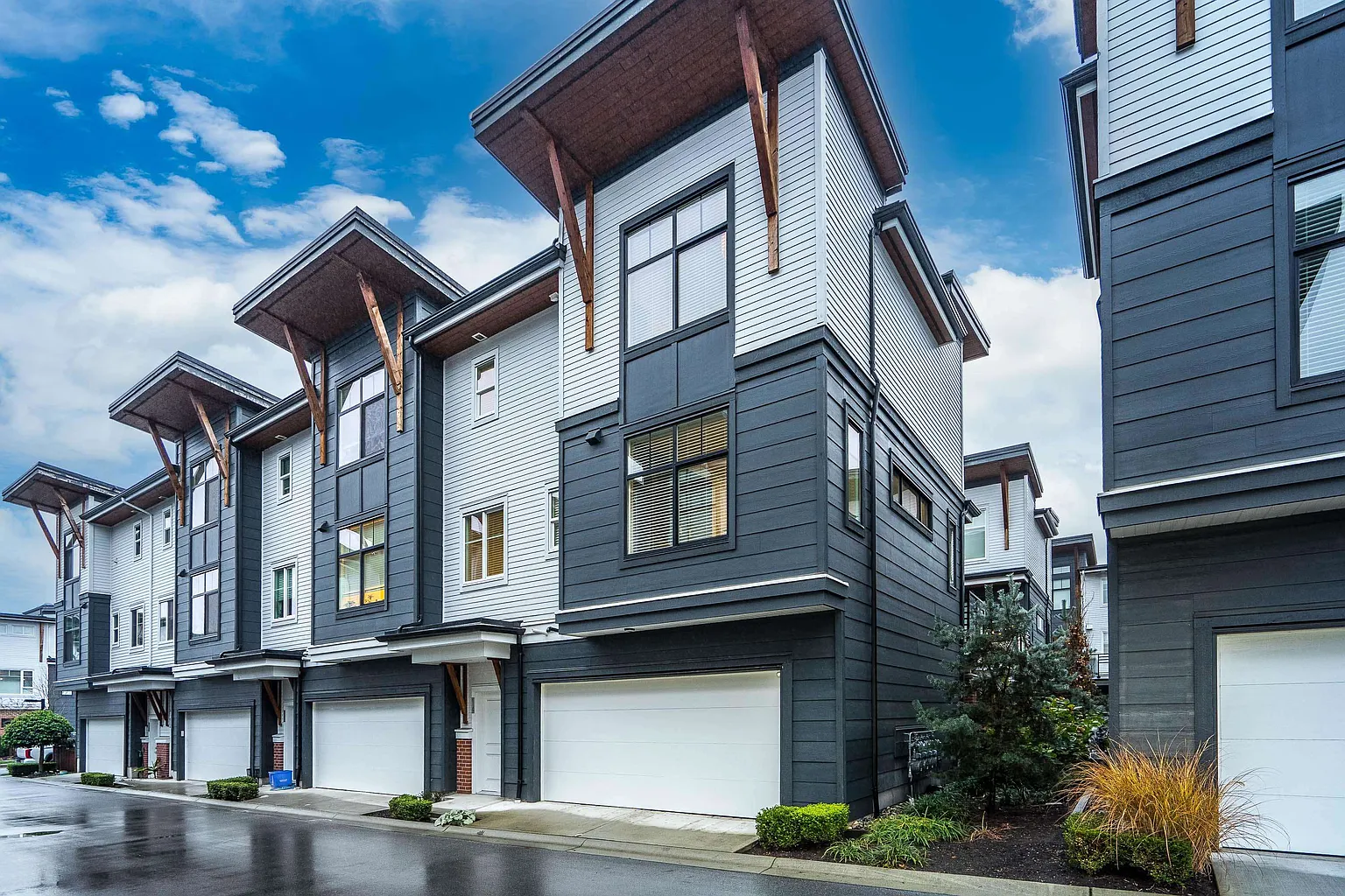 22128 48a Ave #14 photo 1