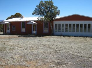 120 Valley View Rd, Capitan, NM 88316