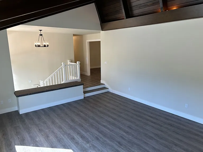 85 Jackson Dr — Photo 7