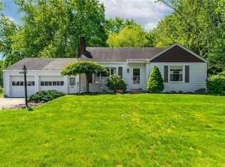 2887 Howell Dr, Poland, OH