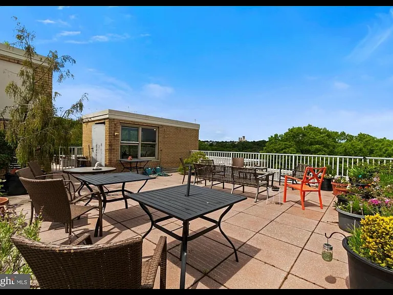 3025 Ontario Rd NW #307 — Photo 19