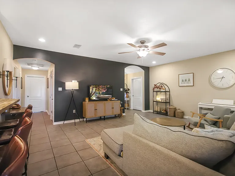 6089 Fagan Cir — Photo 5