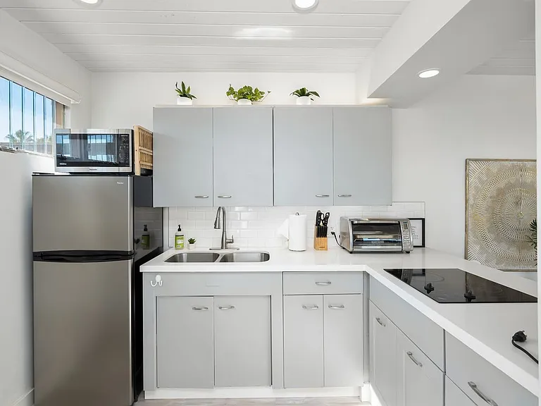 1111 E Palm Canyon Dr #221 — Photo 10