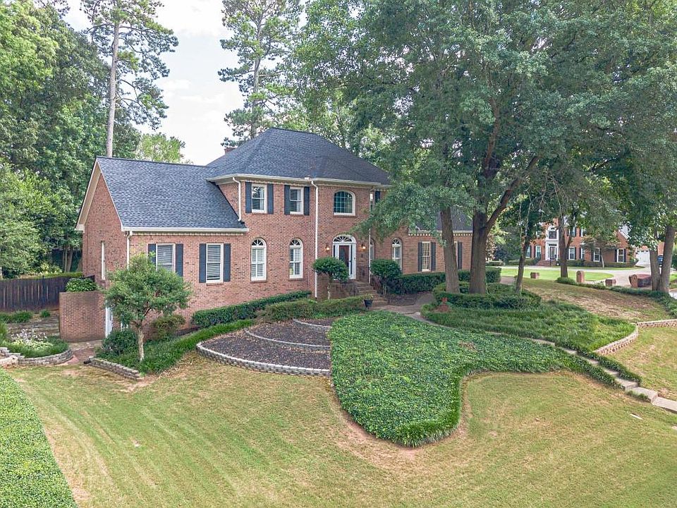 1st image of 2505 Winthrope Way
