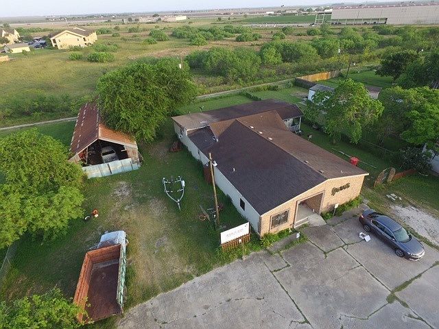 1st image of 526 Industrial Ave