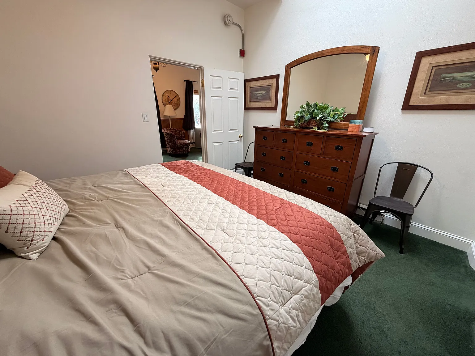 1 bed, $1,525 — Photo 2