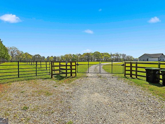 2nd image of 1141 Windsweep Farm Rd