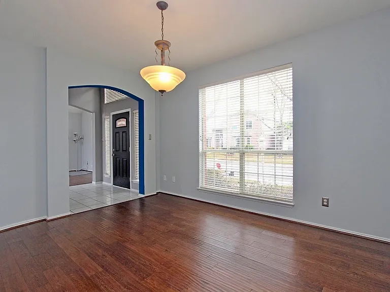 4251 Millview Ln — Photo 11