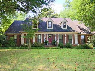 6765 Fossil Creek Rd, Memphis, TN 38120