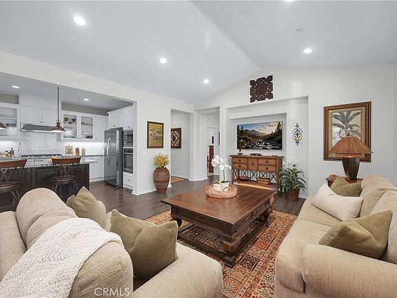 5th image of 36 Cerrero Court Rancho
