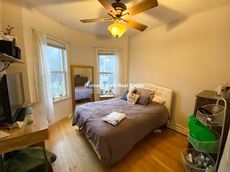 7 Iroquois St #2A — Photo 10
