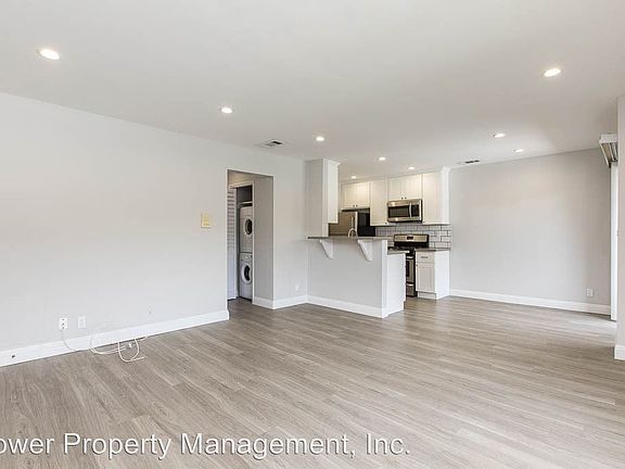 3rd image of 1753 9th St APT 104