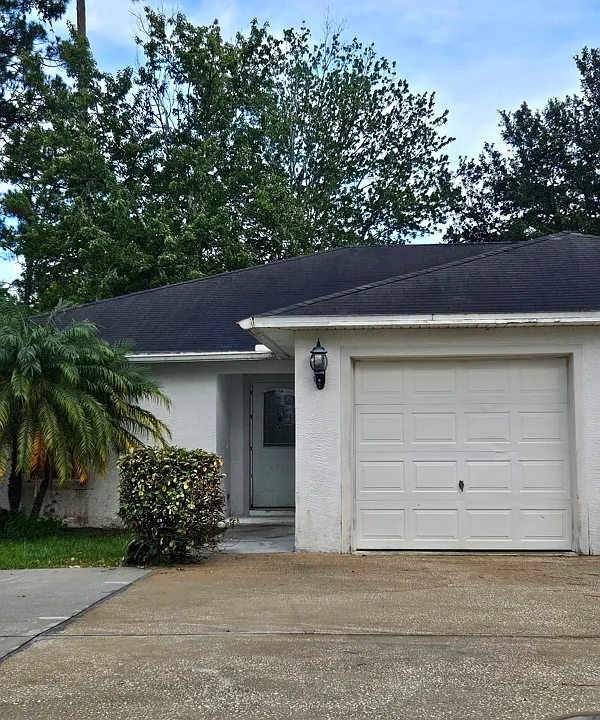 10 Emerald Ln #A