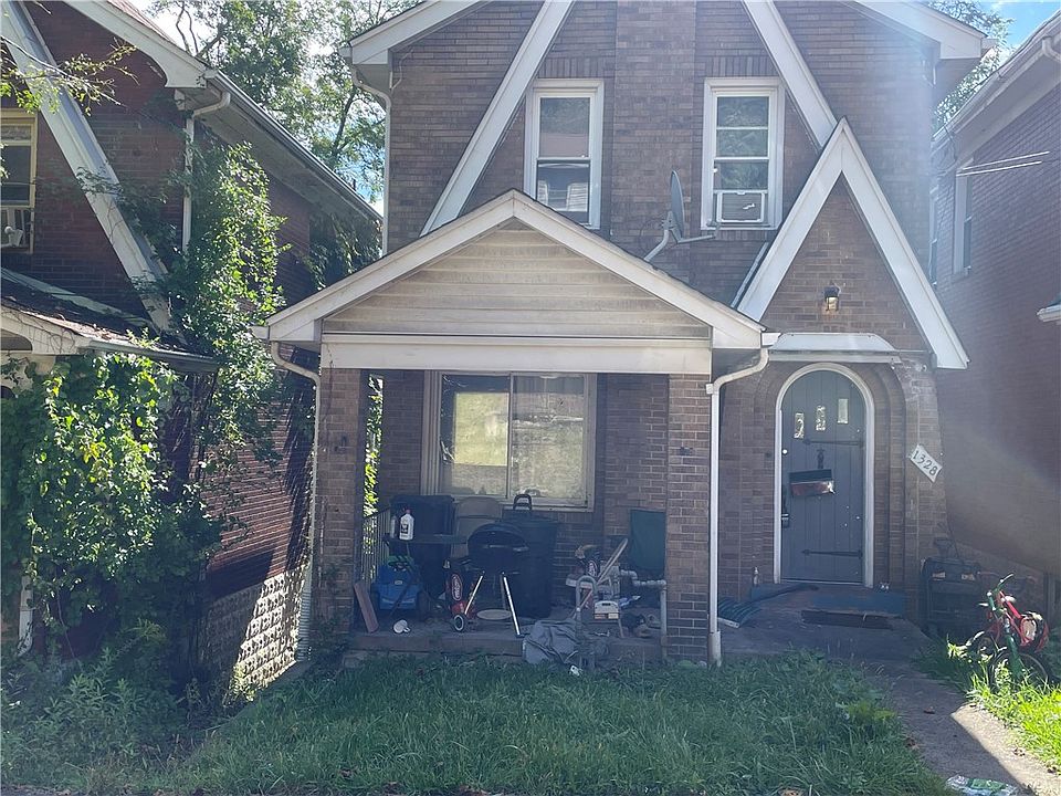 2nd image of 1328 Sherman St