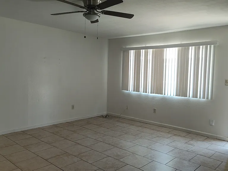 235 Clifford Ave #235 — Photo 1