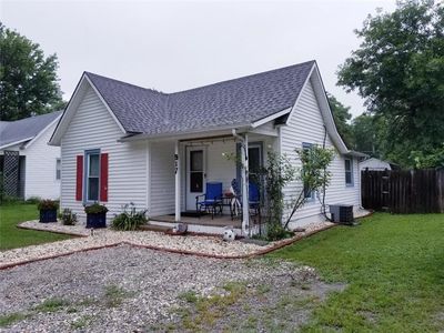 917 N Hickory St, Ottawa, KS, 66067
